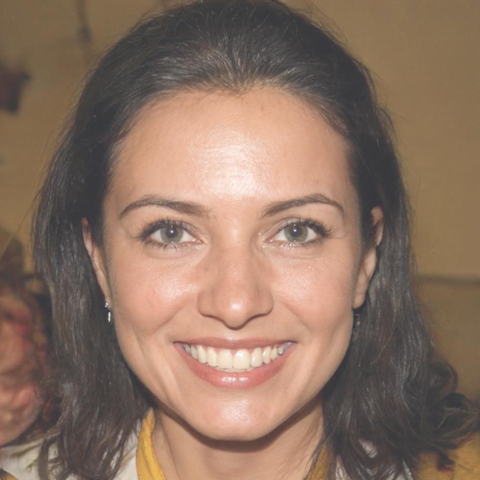 Portrait de Delphine Rousseau, analyste de crédit